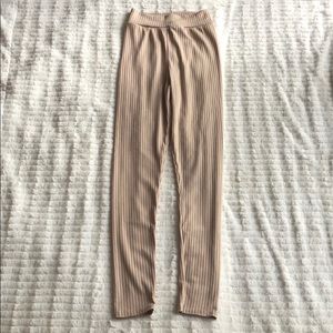 🤎 Pretty Little Thing Ribbed Leggings 🤎